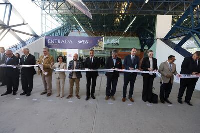 Rector de la UAEH plantea condonación de colegiaturas ante reclamo por falta de becas