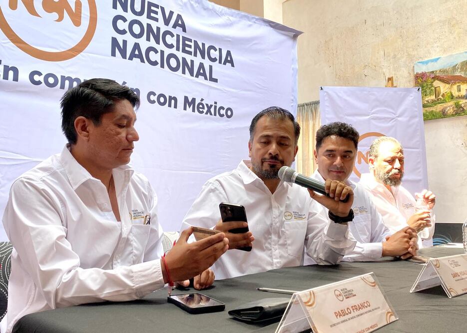 Se requieren de 256 mil firmas en el país, así como integrar 20 asambleas llevada a cabo en estados, que cuenten con presencia de al menos 3 mil ciudadanos  | Foto: Luis Soriano