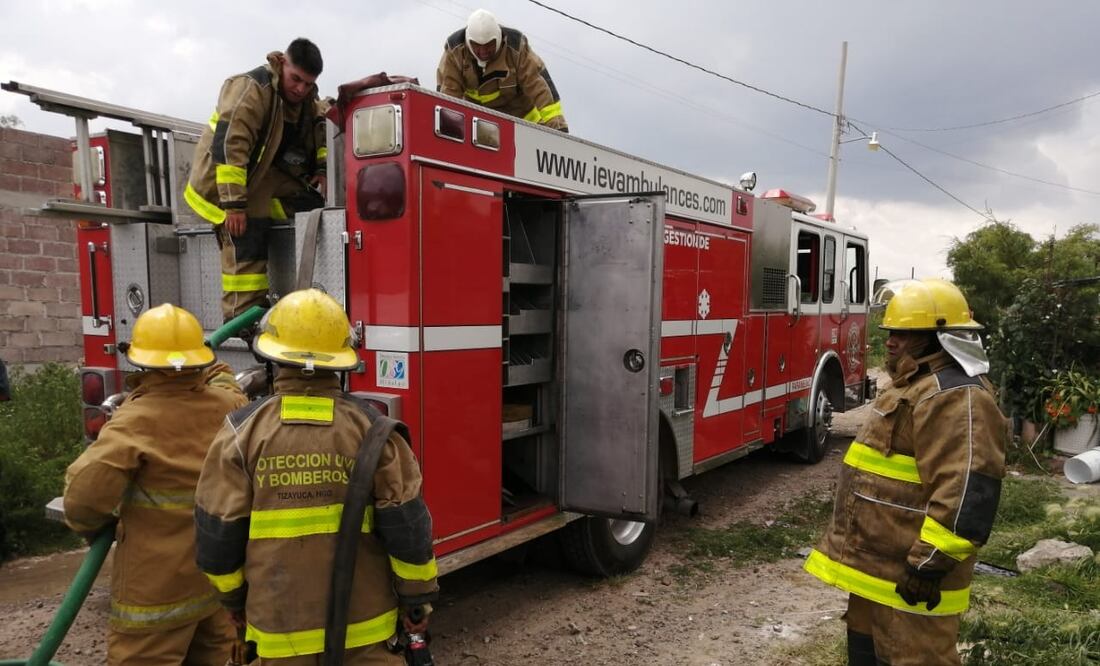 Según los afectados, el fuego se inició por un probable cortocircuito en una de las habitaciones de la vivienda Foto: Especial