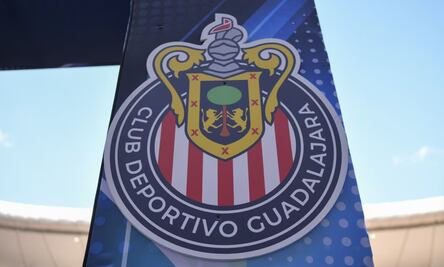 Chivas multaría a Alexis Vega y "Chicote" Calderón con 500 mil pesos