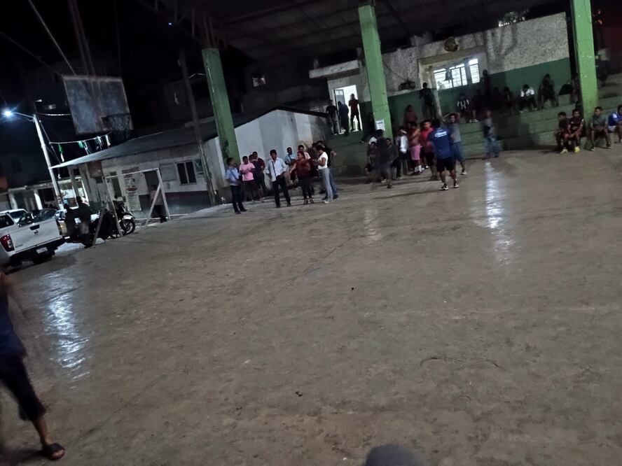 Facebook: Yahualicasos