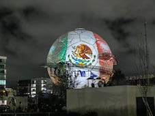 Videomapping transforma al Salón de la Fama en un espectáculo de luz y tradición en Pachuca
