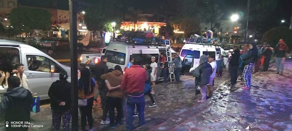 Estudiantes de Zimapán regresan tras odisea en Congreso de Minería en Acapulco