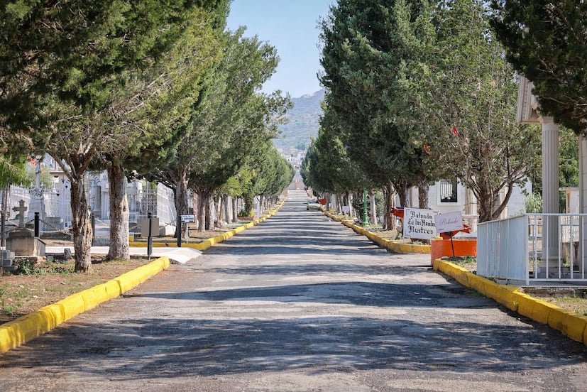 Pachuca alista operativo especial por Día de las Madres en panteones
