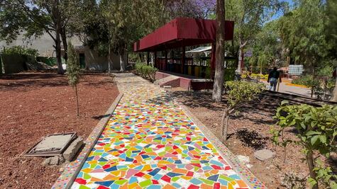 Parque de Ixmiquilpan cobra nueva vida con materiales reciclables y apoyo de la CEDSPI