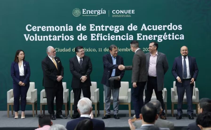 México busca alianza con 200 empresas para mejorar eficiencia energética 