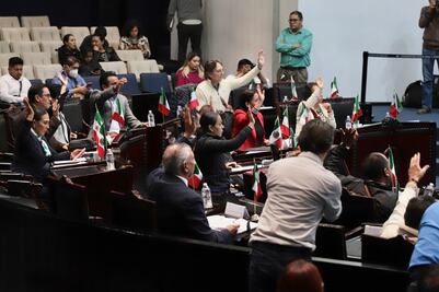 Pese a vinculación a proceso por narcomenudeo, votarán licencia de diputado Edgar