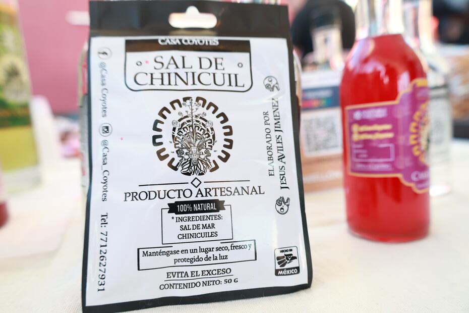 Impulsan a empresas hidalguenses con el distintivo Hecho en México | Foto: Sedeco