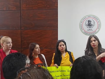 Mujeres de MC y PRDH rechazan reforma electoral; afirman que no garantiza paridad sustantiva