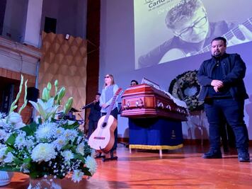 Despiden con homenaje al guitarrista y promotor cultural Leonardo Martín Candelaria