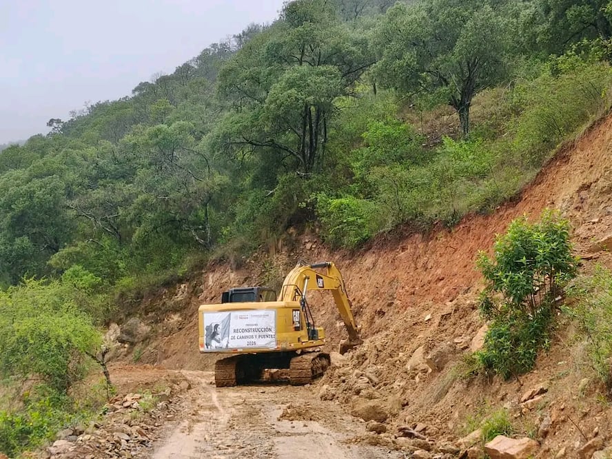 Debido a las lluvias muchos caminos fueron afectados en el municipio de Nicolás Flores I Foto: Especial