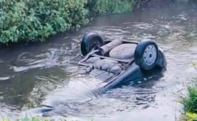 Muere mujer policía al caer automóvil a canal en Francisco I. Madero
