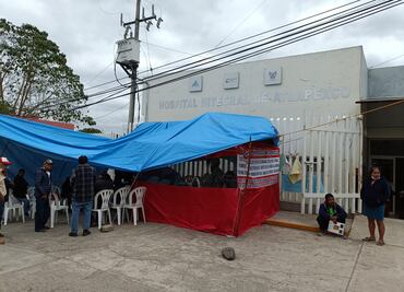 Tras cinco días de Huelga de Hambre, destituyen a director de Hospital Integral de Atlapexco