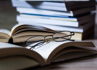 Busca gobierno proveedor de 68 mil paquetes de libros de bachillerato