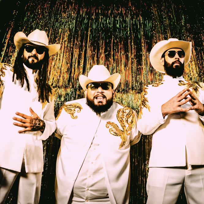 Facebook: Nunca Jamas