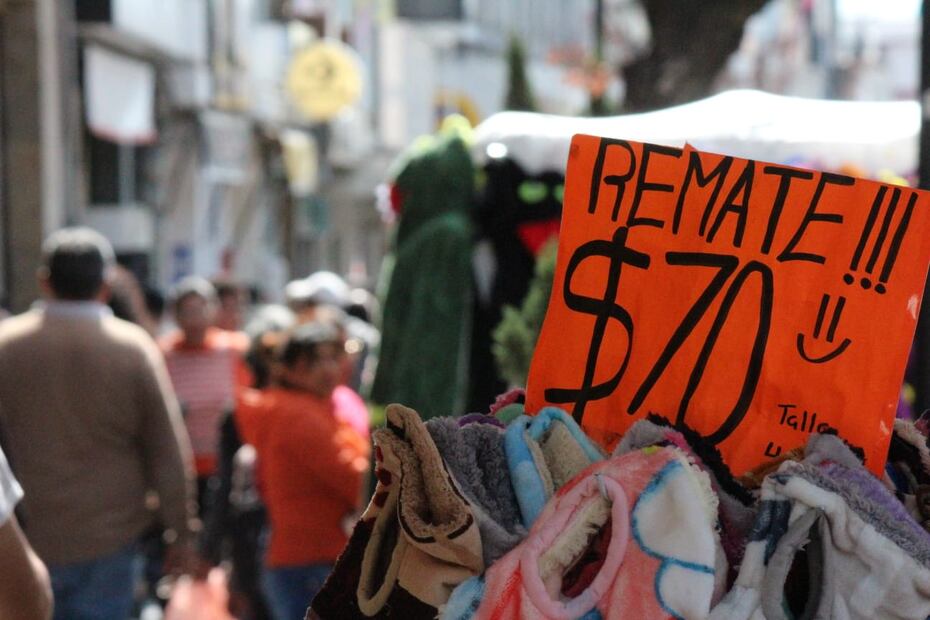 Comercio ambulante del centro pagan 40 mil pesos al ayuntamiento por mes | Foto: Arturo Torres