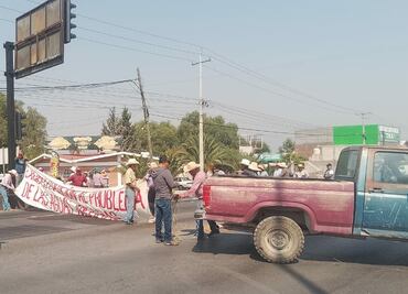 Campesinos bloquean la México- Laredo, a la altura de Actopan