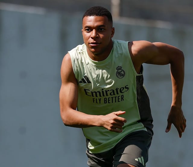 Mbappé hospitalizado previo al partido entre Real Madrid y Pachuca en el Mundial de Clubes; presenta gastroenteritis