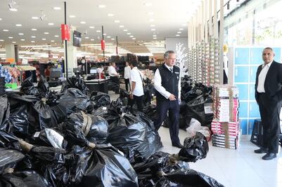 En Operativo Limpieza, INPI decomisa 21 mil piezas de mercancía asiática con valor de más de 2 millones de pesos en Tulancingo