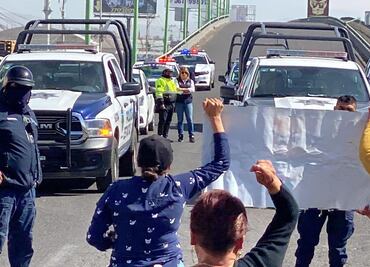 Tianguistas de San Cayetano bloquean la México-Pachuca