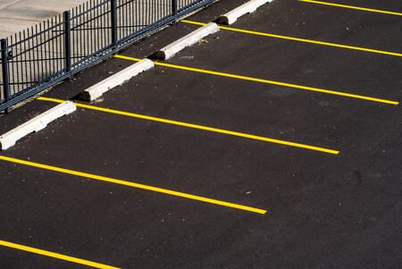 Proponen una hora de estacionamiento gratuito en plazas comerciales de Hidalgo