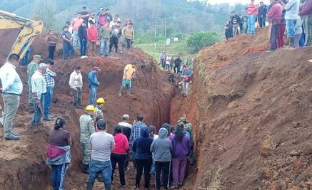 Obrero pierde la vida tras derrumbe en obra de drenaje en Tlanchinol 