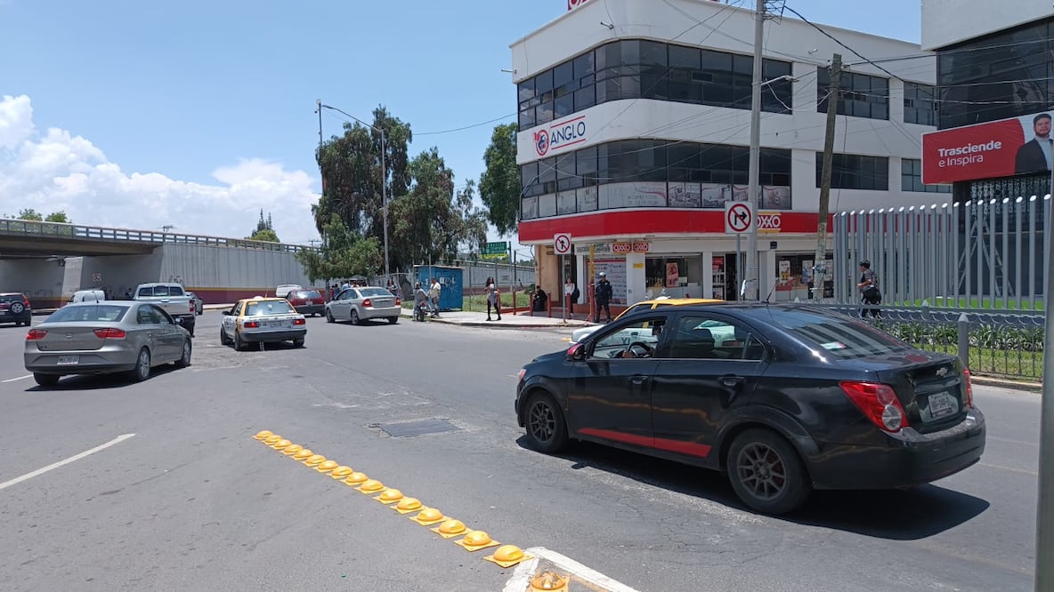 En las primeras horas al menos 10 automovilistas utilizaron erróneamente el sentido | Foto: Lourdes Naranjo