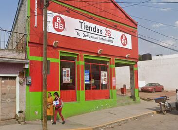 Asaltan tienda 3B en Santiago Tulantepec; se llevan dinero de la venta