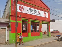 Asaltan tienda 3B en Santiago Tulantepec; se llevan dinero de la venta