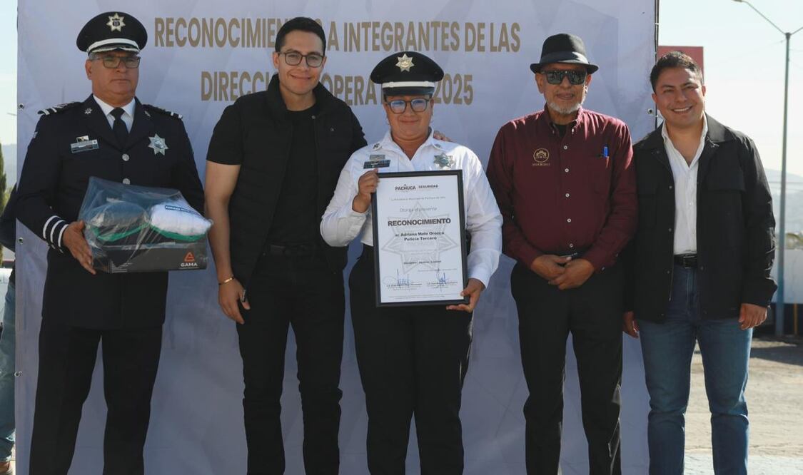 En ceremonia entrega estímulos a agentes destacados de Seguridad Pública y por su larga trayectoria I Foto: Especial