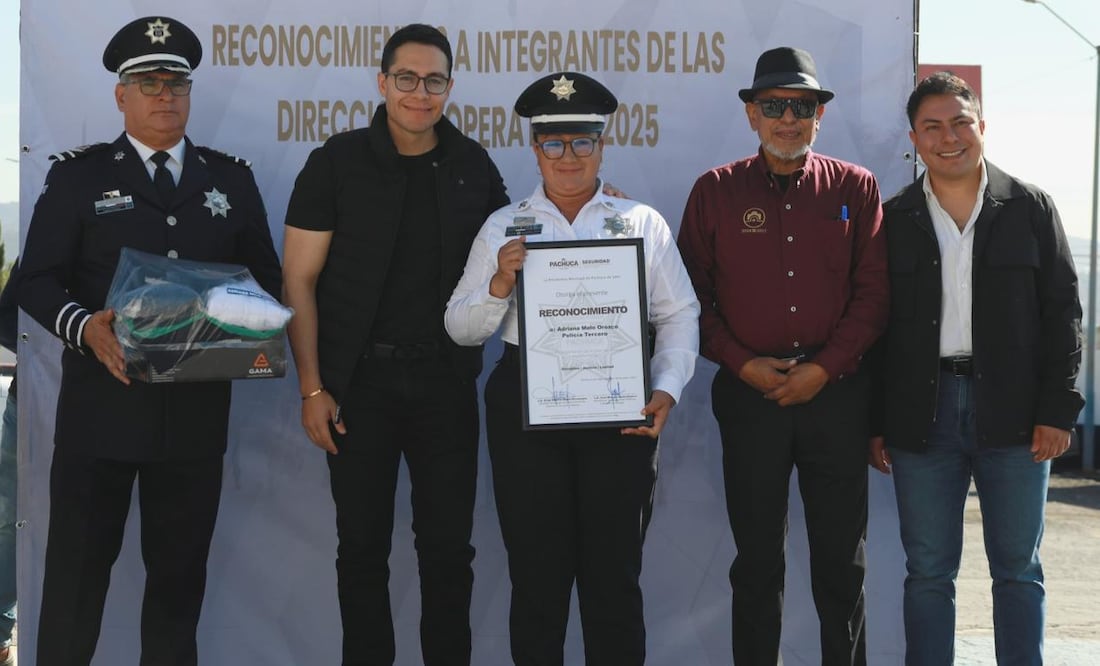En ceremonia entrega estímulos a agentes destacados de Seguridad Pública y por su larga trayectoria I Foto: Especial