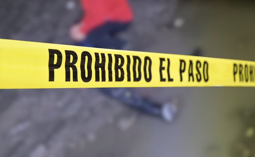 Motociclista pierde la vida tras caer a zanja en acceso a Villa de Tezontepec