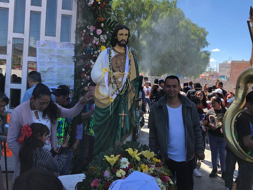 Los fieles que llegan de distintos puntos de Pachuca y municipios cercanos agradecen los milagros cumplidos Foto: Enrique Moran