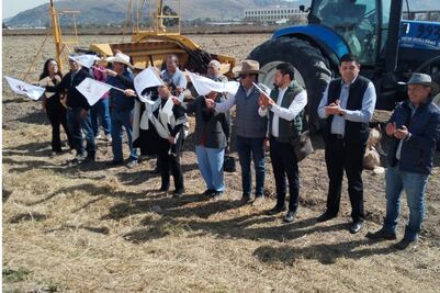 En la región de Tulancingo, realizarán nivelación de superficies agrícolas mediante maquinaria con láser