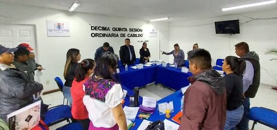 En Nicolás Flores continúa el reconocimiento de representantes indígenas