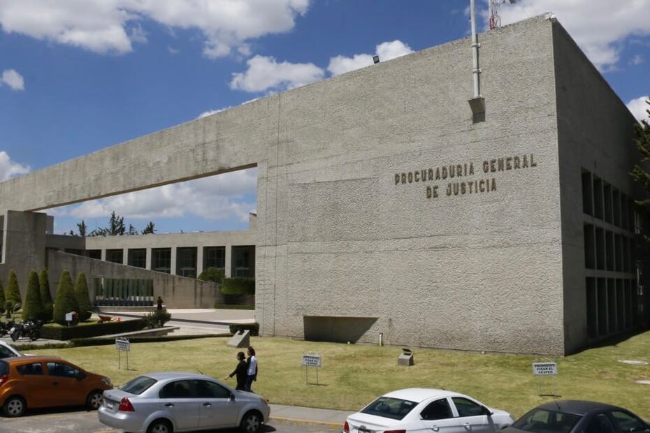 Más allá de lo político el INE, ante la crisis de desaparecidos | Foto: Especial