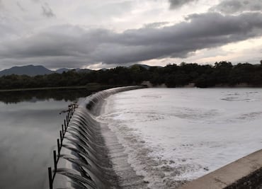 Presas del Valle del Mezquital al límite: Endhó y Vicente Aguirre presentan derrames