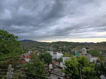 Temen por plaga de zancudos en colonias de Huejutla
