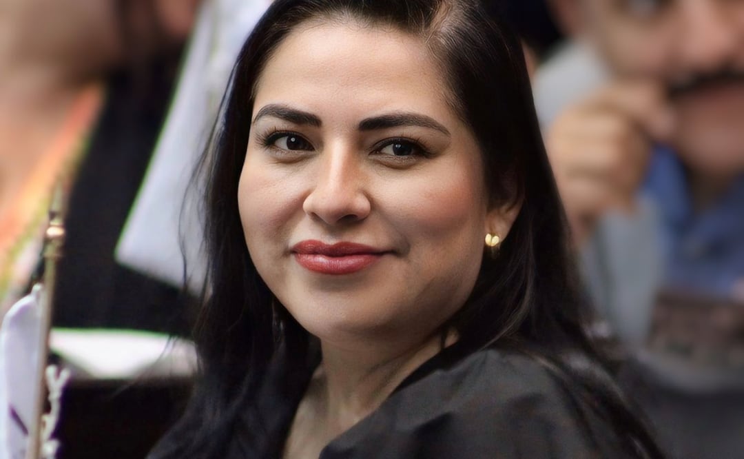 Alhely Medina es diputada local por el distrito 1 de Zimapán, su suplente es María del Rosario Guerrero Martínez | Twitter: Alhely Medina