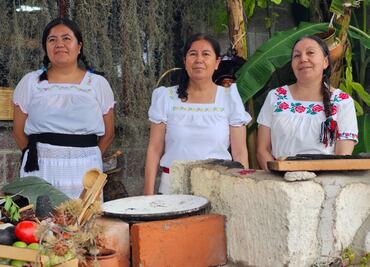 Cocineras tradicionales de Hidalgo nuevamente en la final de certamen culinario