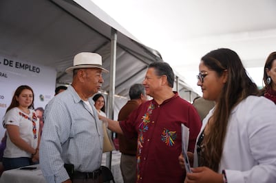 Visita Gobernador Acaxochitlán y Santiago Tulantepec