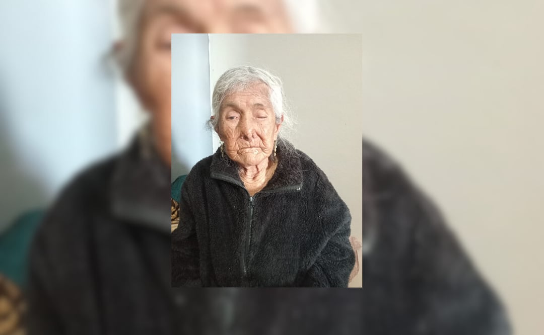 La señora Magdalena de 120 años, la más longeva de Cholula, localidad de Tianguistengo, Hidalgo, una de las afectadas tras el paso del huracán Priscilla y la Perturbación Tropical 90-E.
Foto: Lorena Rosas