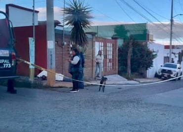 Hombre pierde la vida en presunto asalto en Mineral de la Reforma