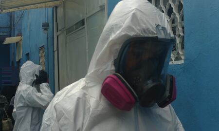 Limpiadores forenses se encargan del “trabajo sucio”
