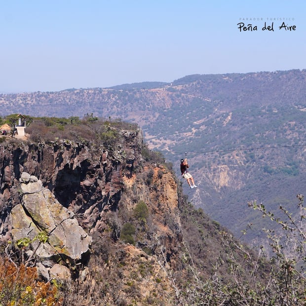 Peña del Aire, vuelo sobre la Barranca de Metztitlán | Facebook: Parador Turístico Peña del Aire