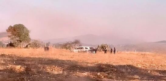 Localizan a tres personas sin vida en camino de terracería en Tula