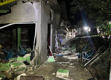 Explota taller clandestino de pirotecnia en Jaltocán; seis lesionados, entre ellos un bebé