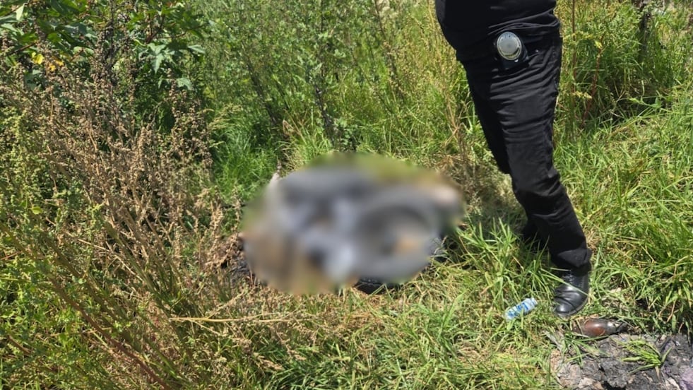 Localizan a una persona sin vida en un camino de terracería de Tizayuca