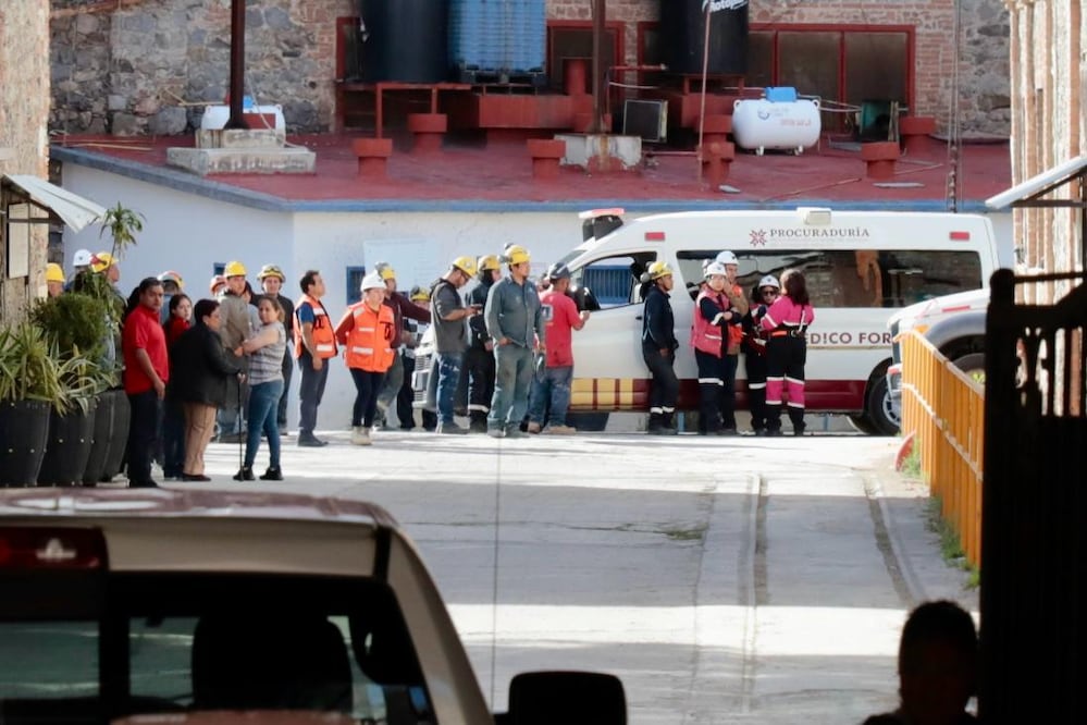 Dos mineros sin vida dejó como saldo el desprendimiento de una tolva al interior de la mina Real del Monte ubicada en el barrio de San Juan, en Pachuca. Los hechos ocurrieron alrededor de las 13:00 horas de este lunes. I Foto: Luis Soriano