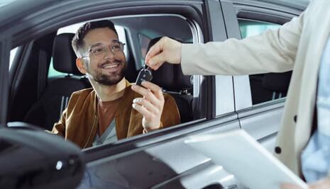 Venta de autos nuevos crece 12% en agosto